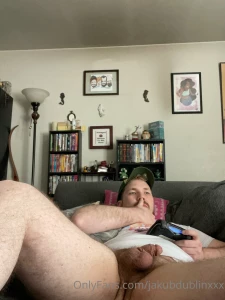 Pros of gaming without pants super comfy cons constant boners popping part 2