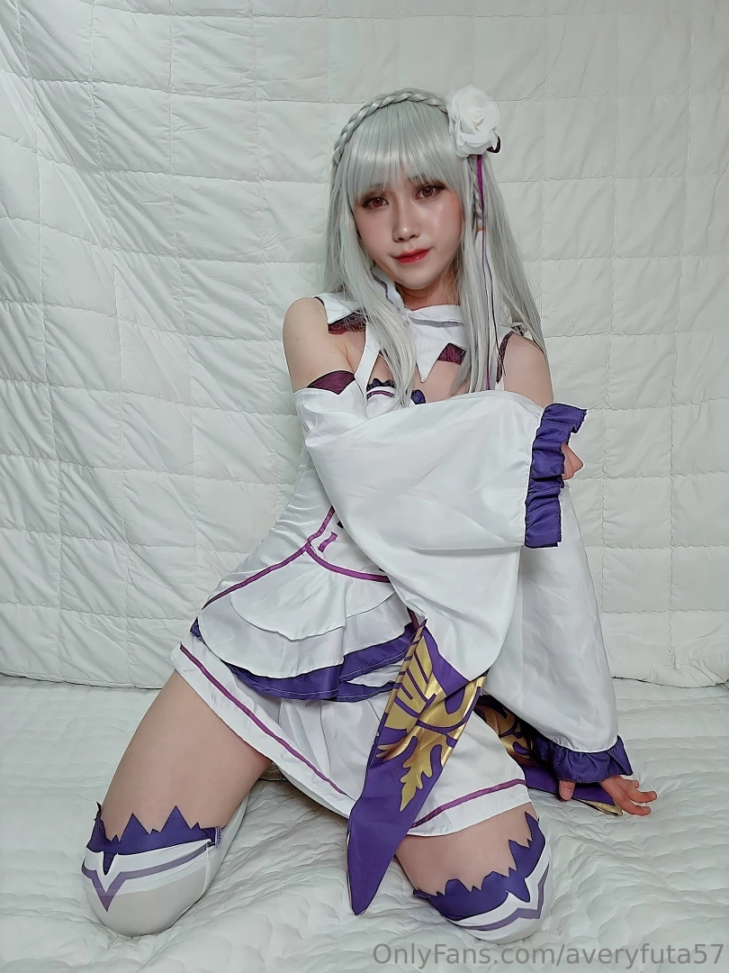 Emilia cosplay part 10 