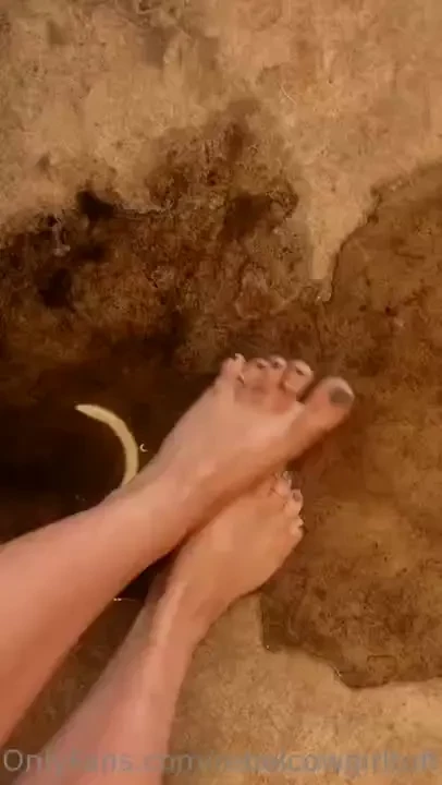 My feet felt cute today 