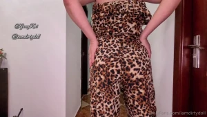 Just dropped the most epic fashion show of the season with gassy_kat