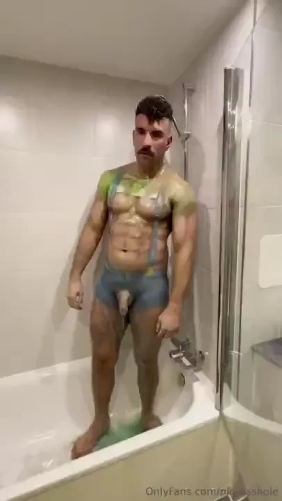 Lehairyhunk may or may not have fucked me in the shower after filming 
