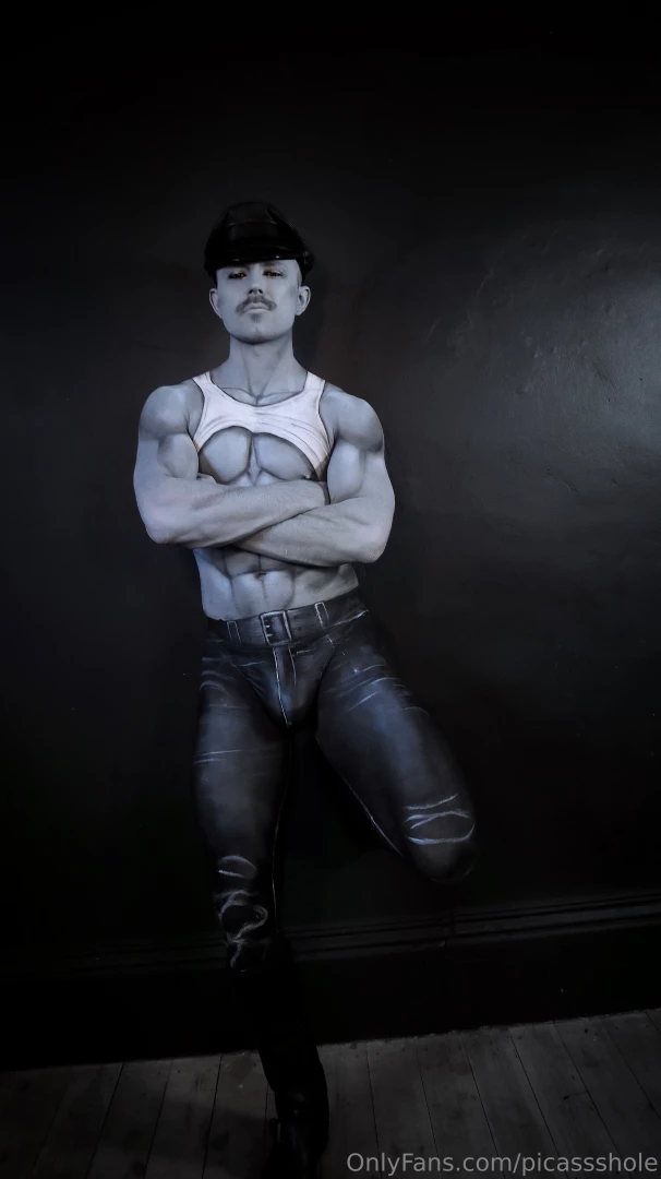 The big alpha himself leorush asked for tom of finland style and damn 
