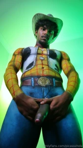 Islandboyremy vs thexmenace who d win in a wrestling match part 1