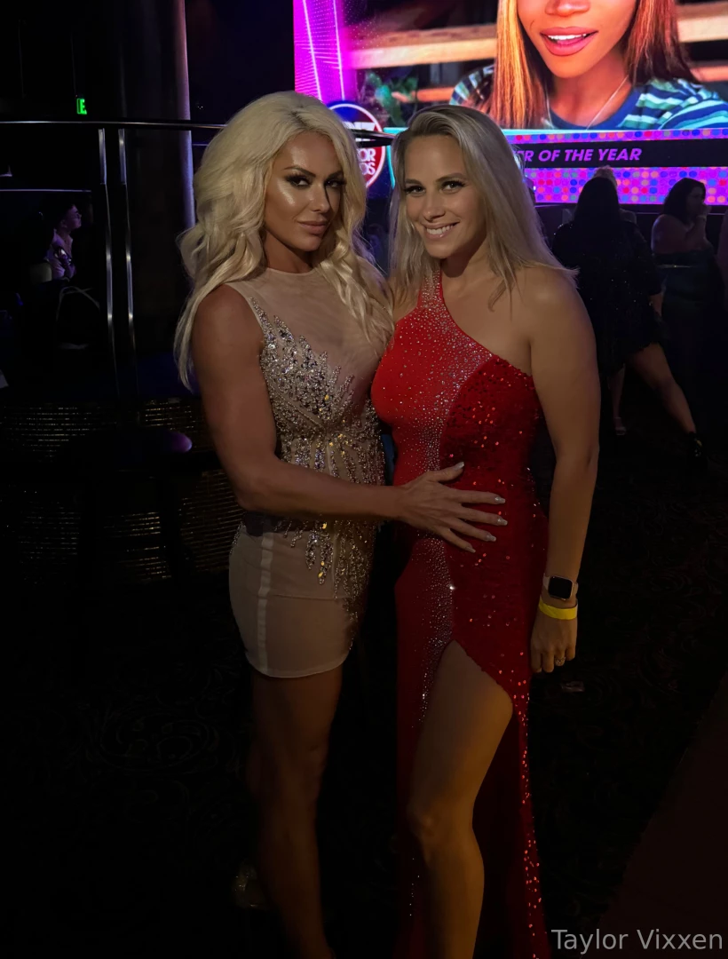 With the gorgeous sadierw at xbiz awards this hottie was nominated for 