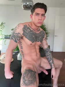 A series of very cheeky photos what s your favourite part 17