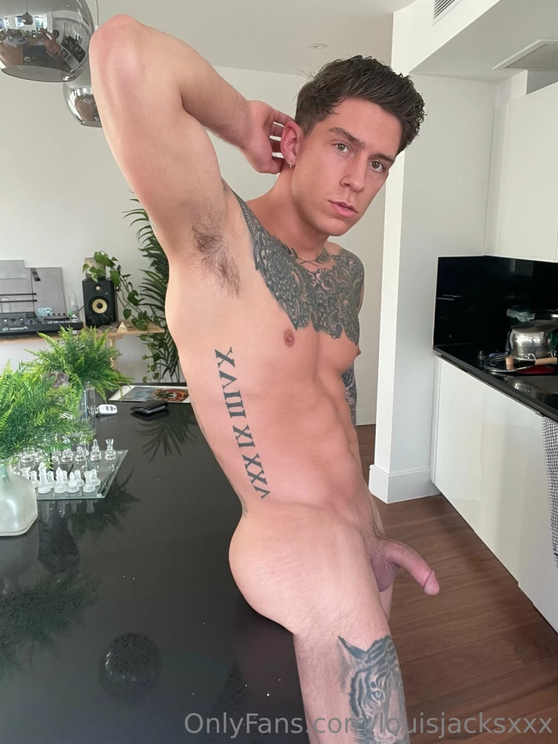 A series of very cheeky photos what s your favourite part 22 