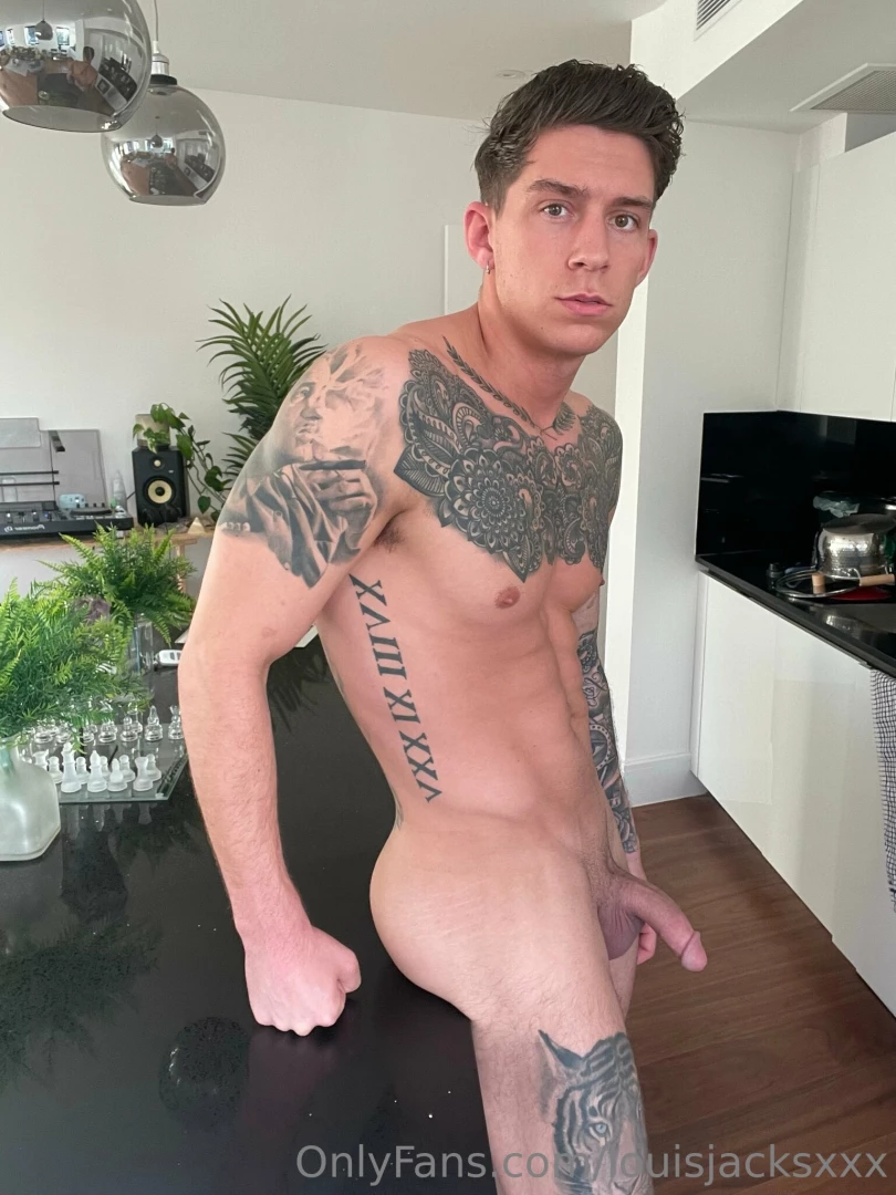 A series of very cheeky photos what s your favourite part 6 