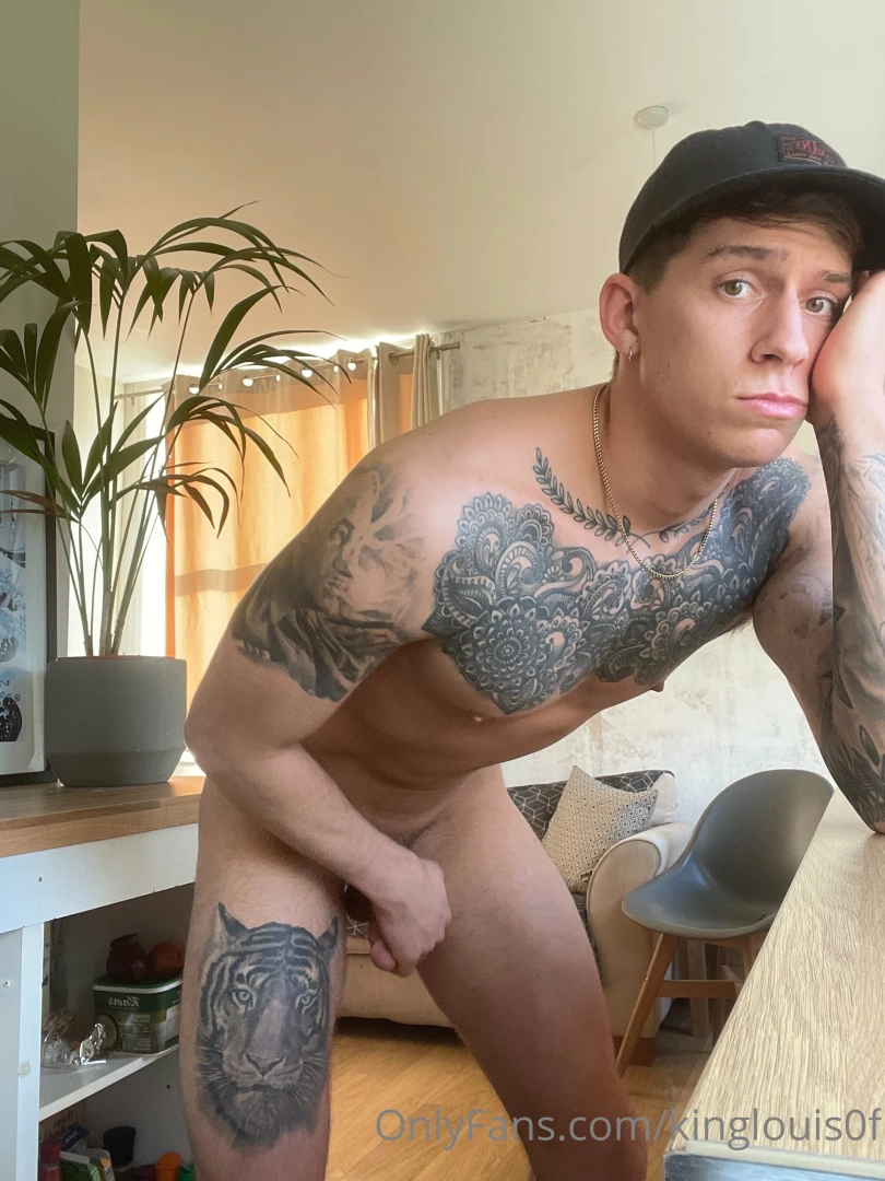 Just fooling around and actually caught some cheeky shots part 6 