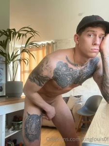 Just fooling around and actually caught some cheeky shots part 6