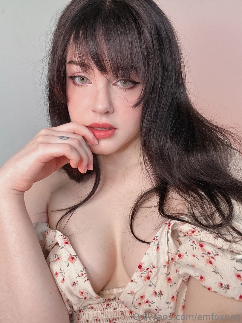 Look me in my eyes what do they tell u 
