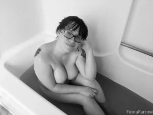 Big news i took a bath today part 1