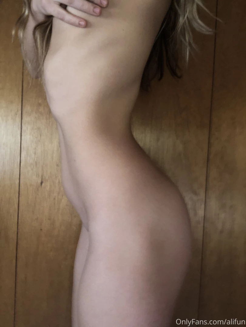 Small waste with a big ass hopefully i ll be able to buy some sexy 