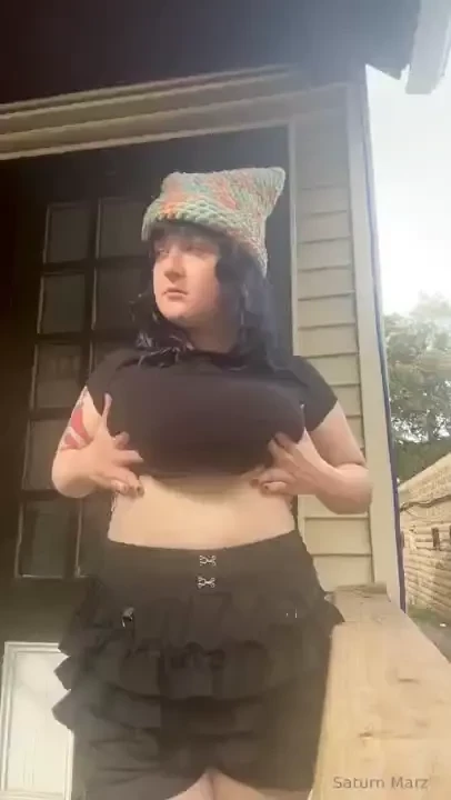 Love the feeling of sunshine on my skin 