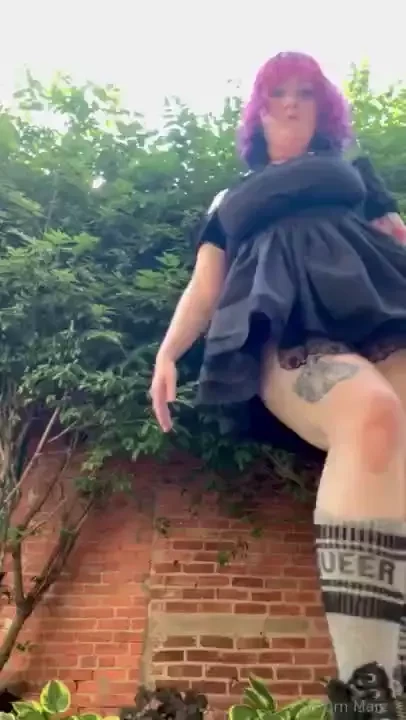 If you wear anything under your dress then you re doing it wrong 