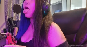 Alt girl next door part 1