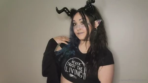 What if the girl next door looked like this would you still come over