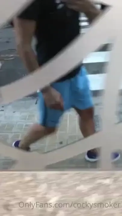 Camino al gym marca mucho paquete este pantal n 