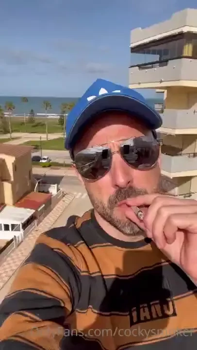 La despedida ltimo cigarro en mi casa de la playa 