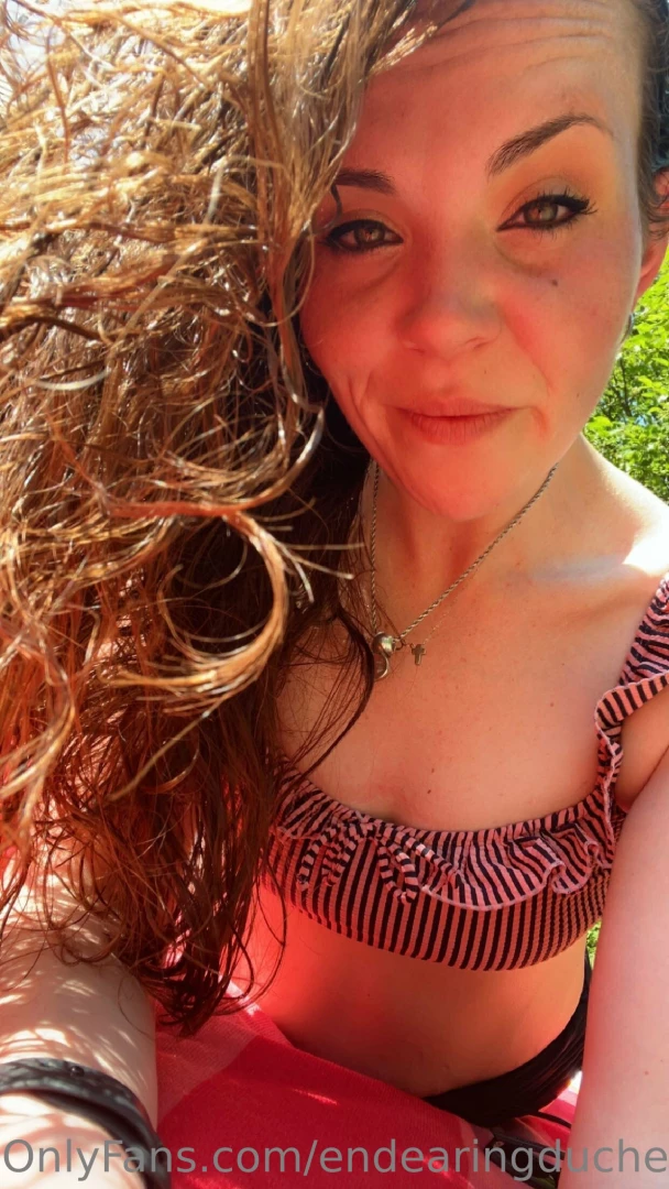 Loving this time of year the less clothes the better 