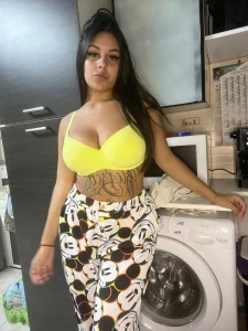 Grazie papacito ero rimasta bloccata nella lavatrice fortunatamente mi