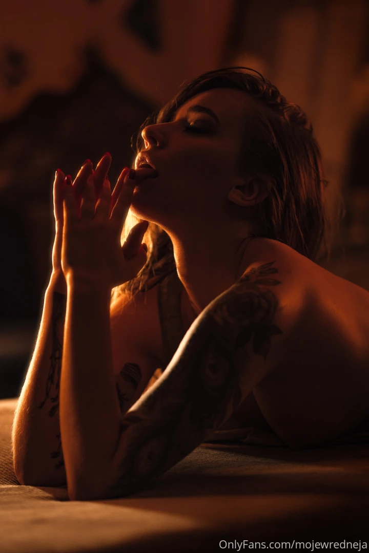 Succubus i love this simply elegant style 