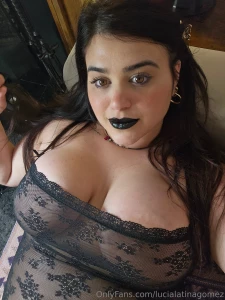 Uncensored goth pics -