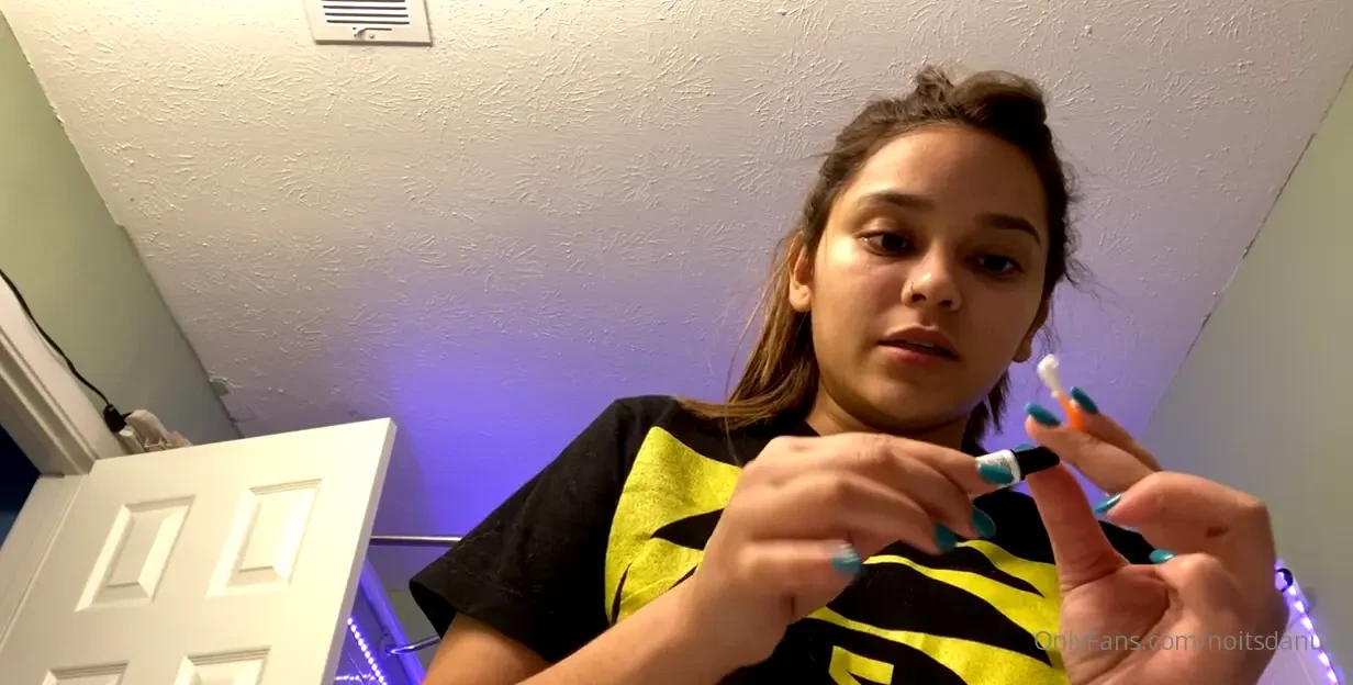 Anyone have an ointment fetish lol 