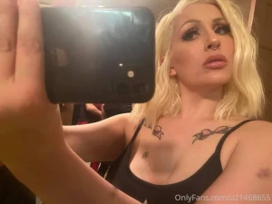 I m just remembering the last party i went to before covid i was