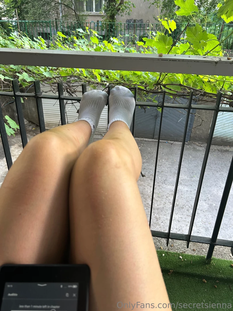 Me and my kindle part 1 