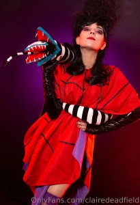 Come with me on a strange and unusual journey i love what i do but it part 1