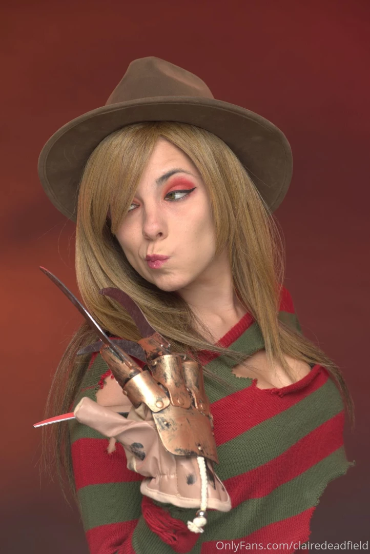 Y all need more deadfield in your life and it shows 