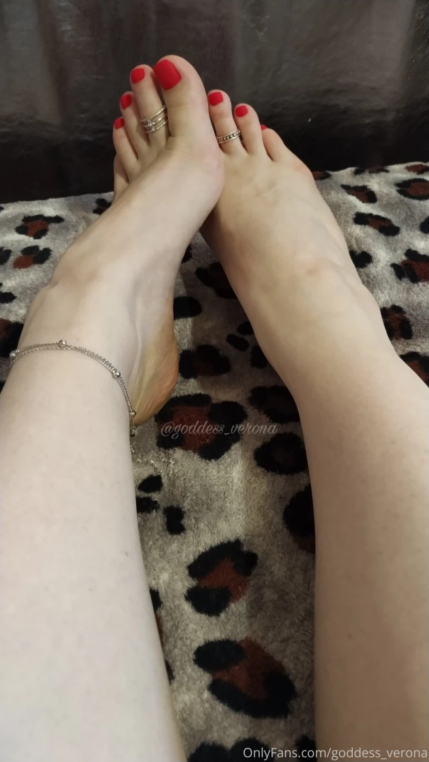 Do you like red nails part 2 