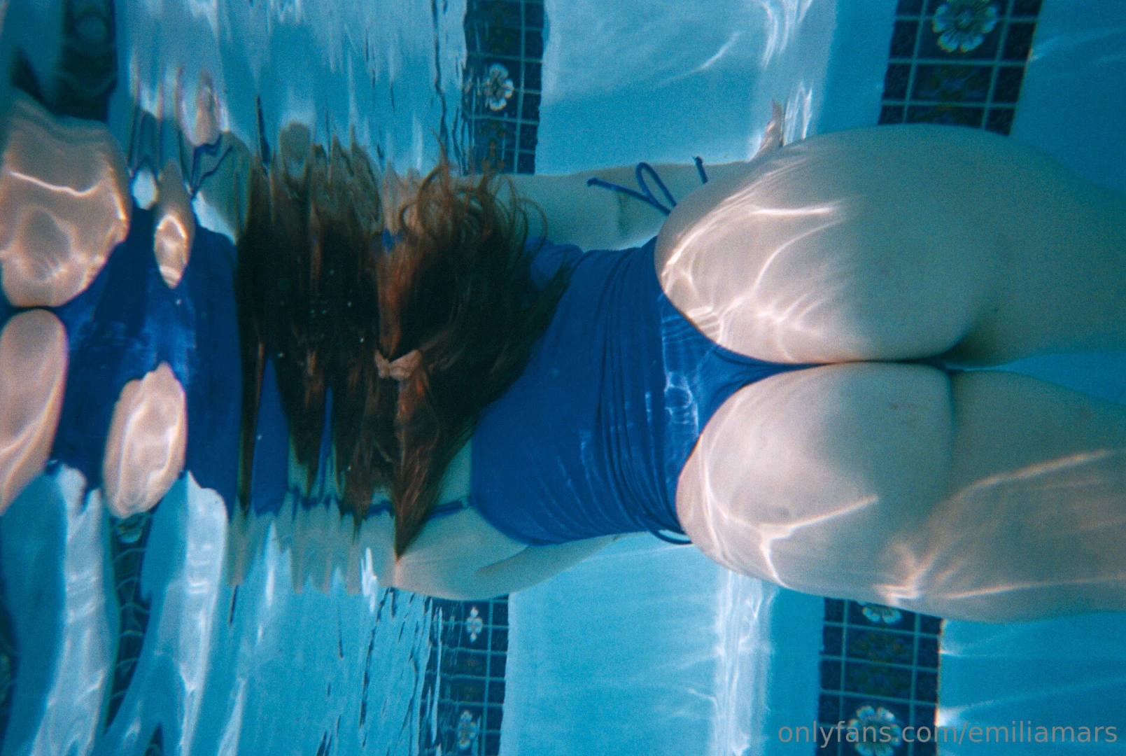I love it when you invite me to your pool 