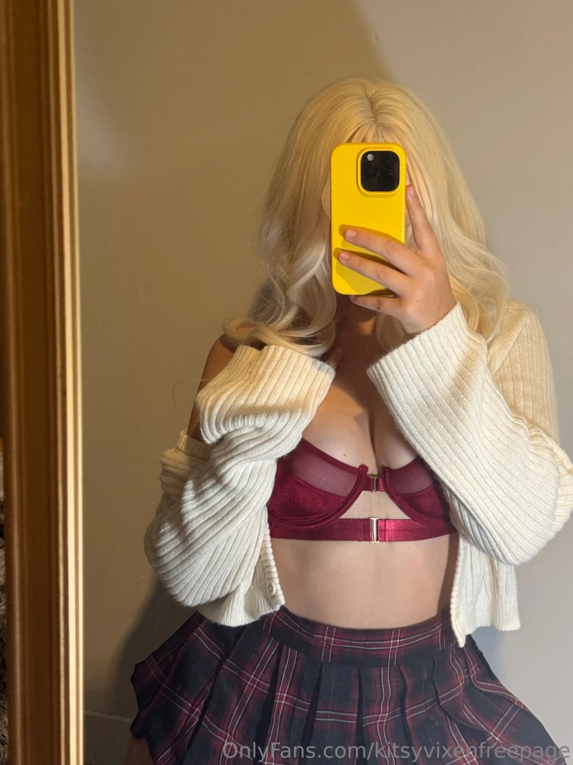 Who wants to watch me blow farts up my skirt part 1 