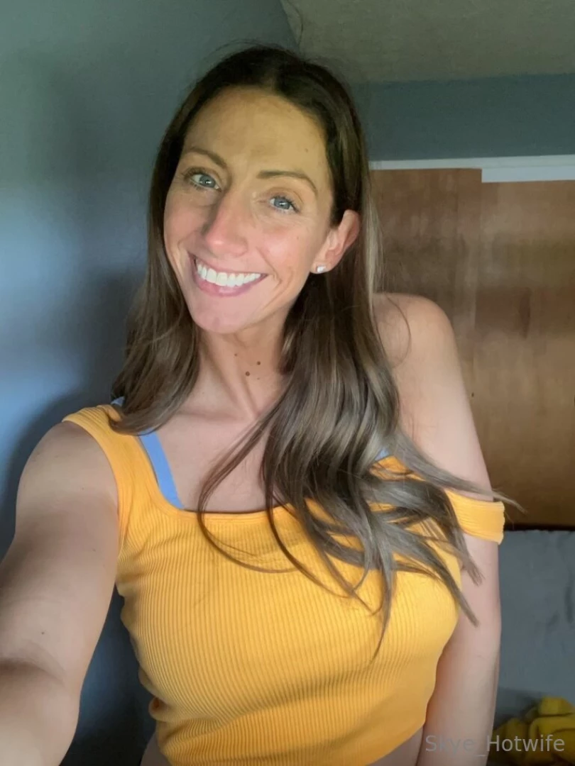 Fact i get butt naked and put my heels on when ever he tells me to 