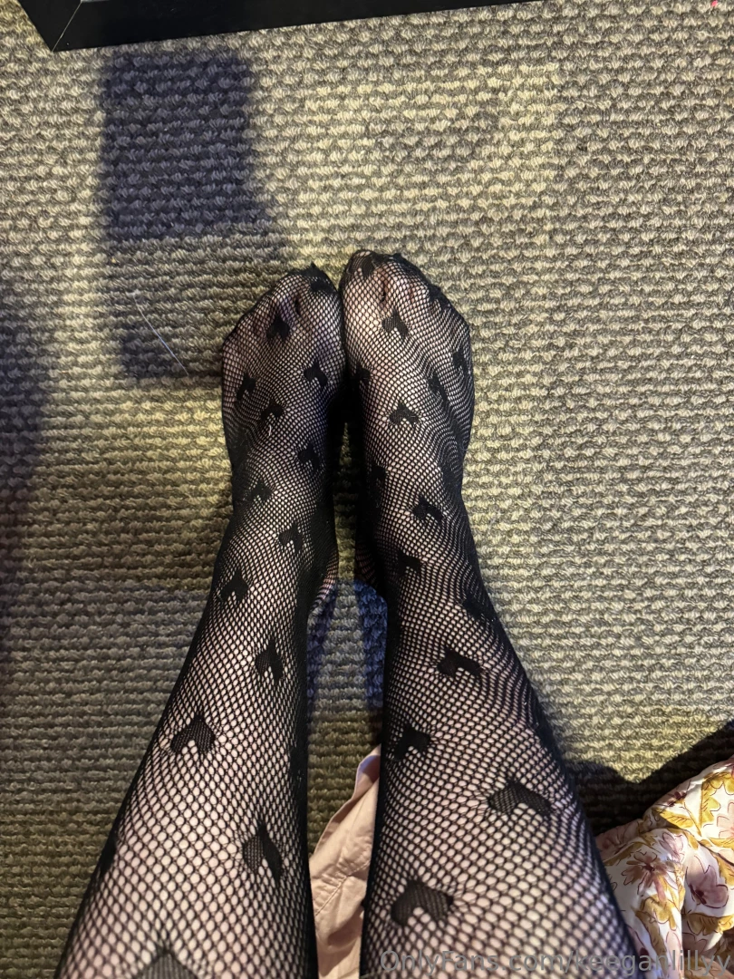 For all the feet lovers part 4 