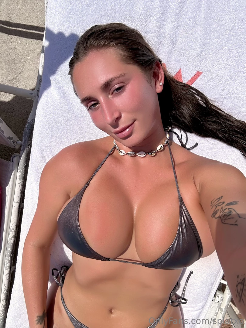 I seem to have sand in my bathing suit wanna get it out 