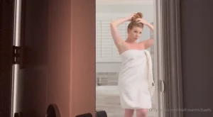 I m planning on taking a moment to relax my body in the tub fun fact