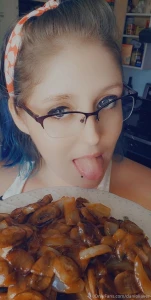 Yum i hope your lunch was as good as mine wish i could feed you too part 2