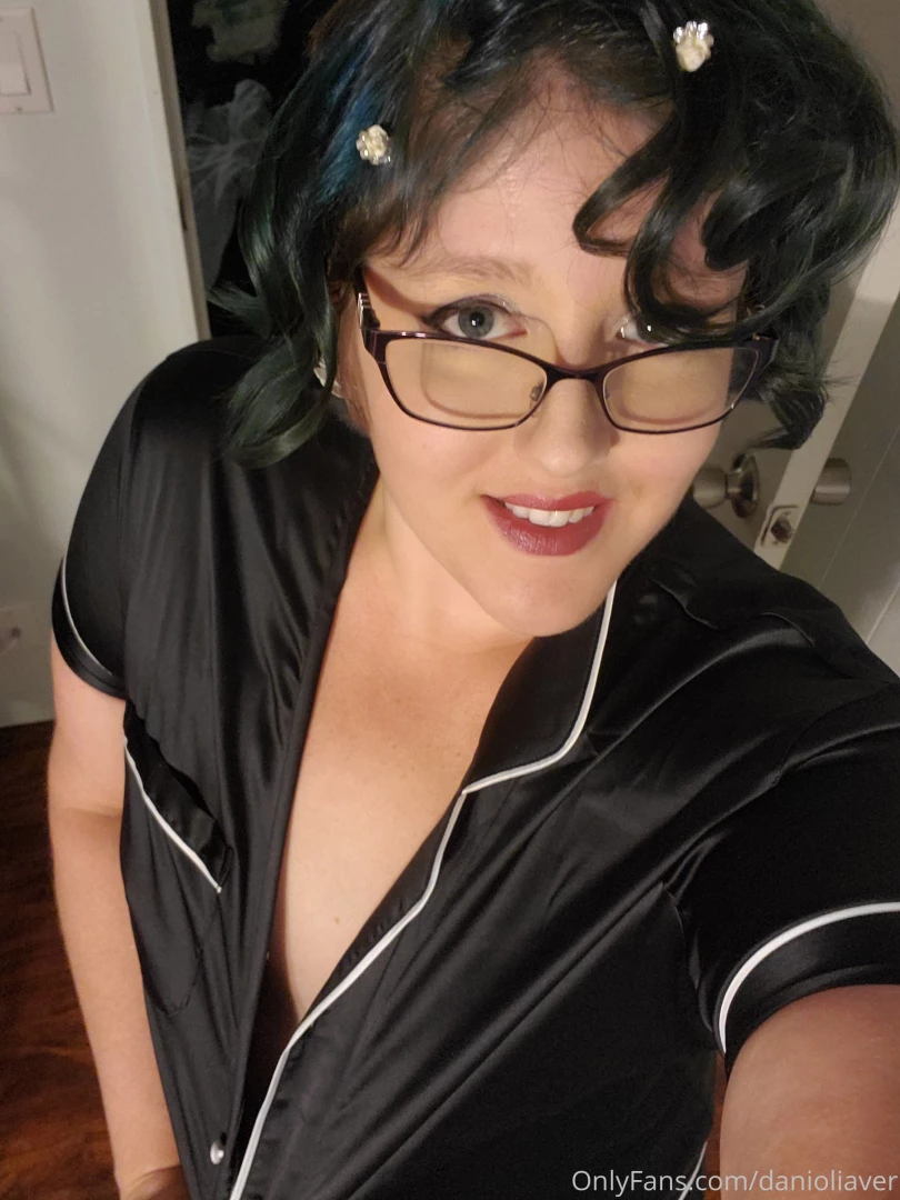 I miss this hair color it was very nice but not as nice as the comfy part 1 