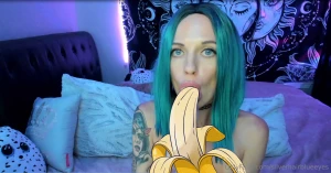 A banana a day keeps the doctor away