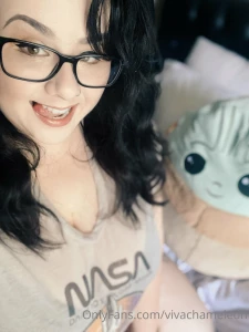 Fyi the loyal are rewarded here if i ask you to vote with tips don t