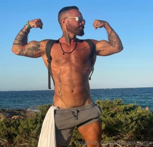 Let me introduce you my sexy friend reykong next week video together part 1