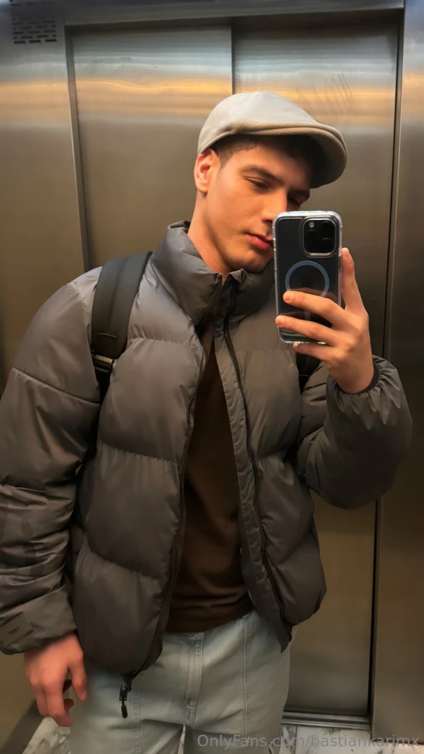 Random pics love u guys part 1 