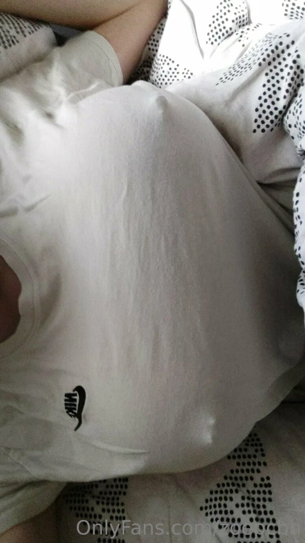 Anyone want to join me in bed 