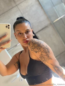 I took a bunch of pics today guess what i had on my mind part 6