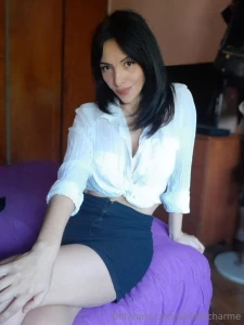 Tu trouves ma tenue belle note-la sur 10