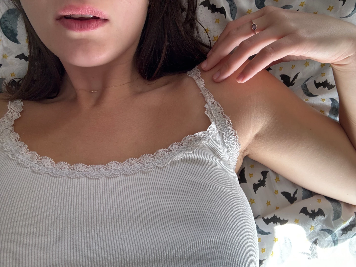 Hii hi hi happy november enjoy my strawberry cake 