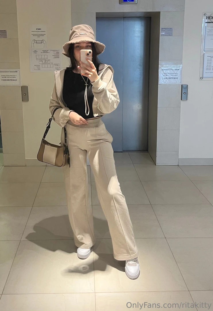 Today i decided to wear such an outfit u like it 