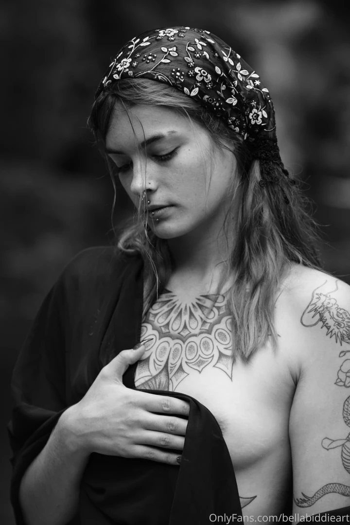 Fun fact my great great great x5 or some shit grandmother was hung as part 5 